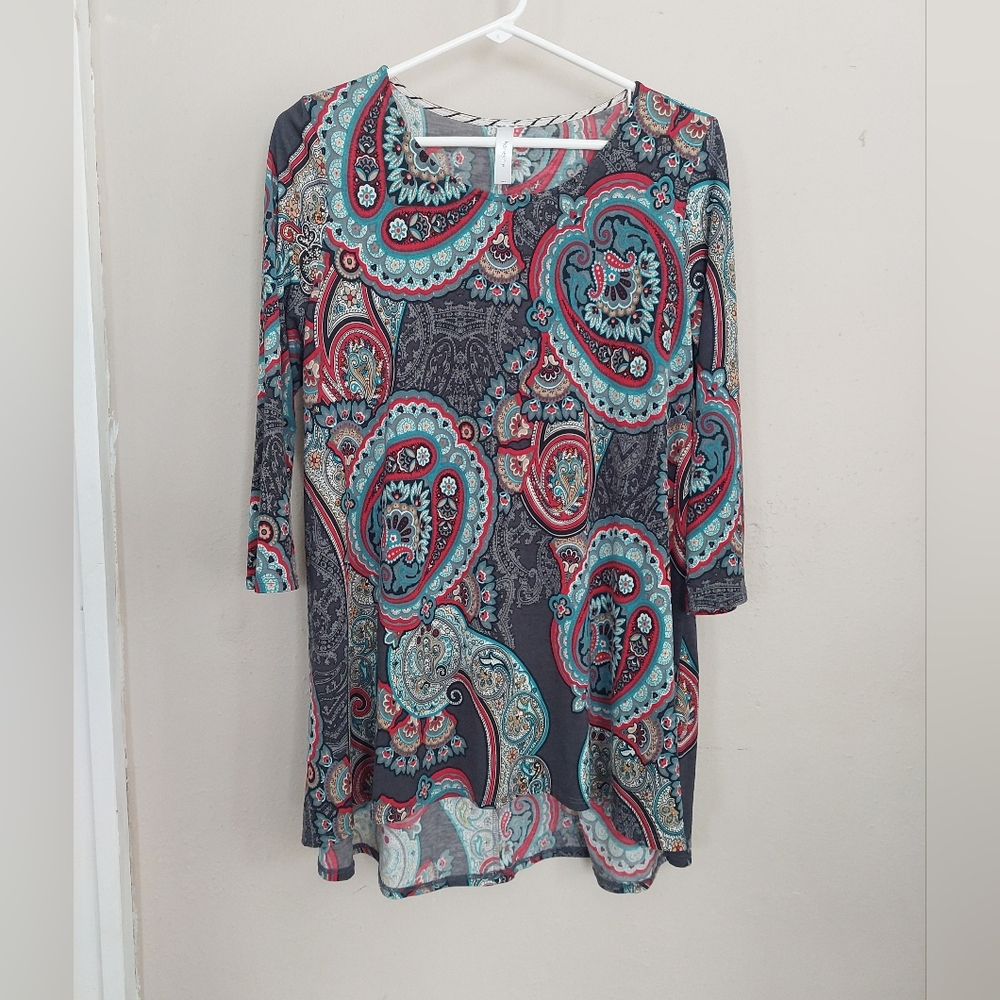 Honeyme M Women's Paisley T-shirt